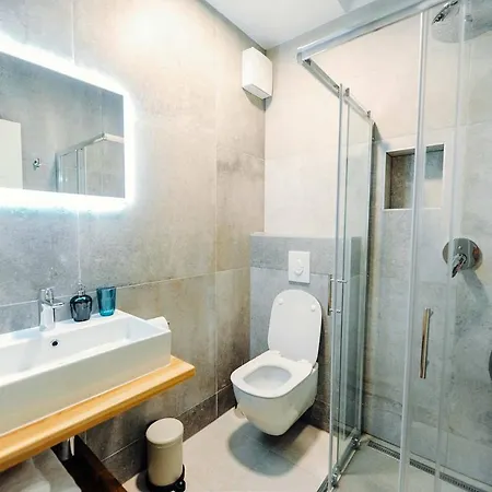 Apartment Nives *