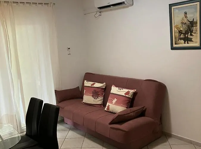 Nives * ستاري غراد
