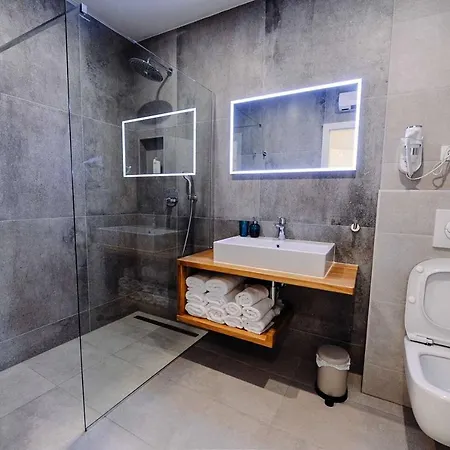 Apartment Nives *