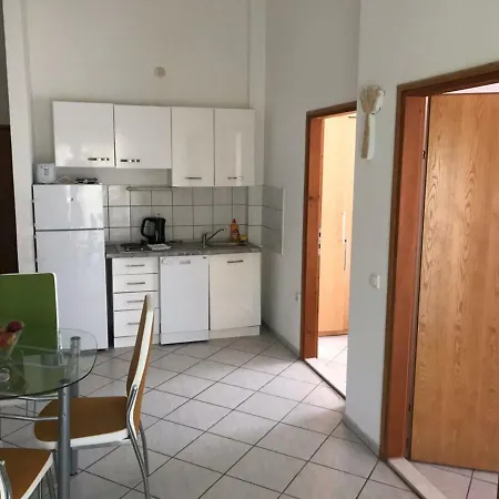 Nives Apartment